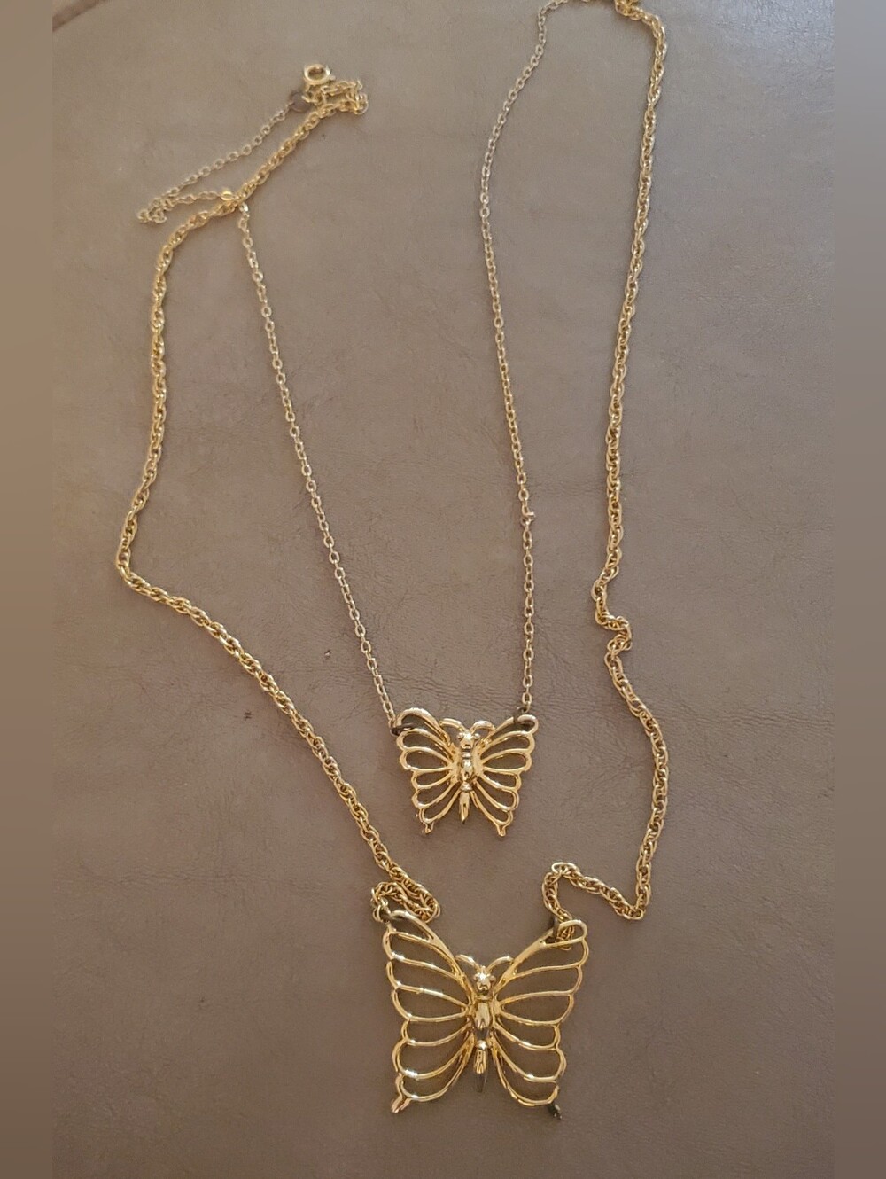 Delicate Gold Butterfly Pendant Necklace - Women Jewelry